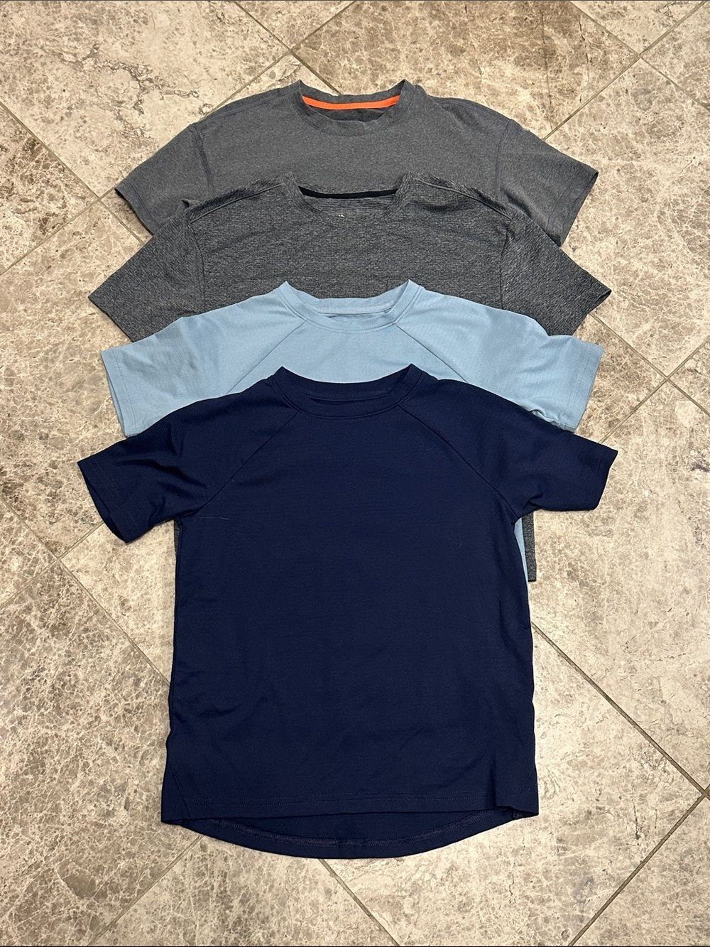 All in Motion Boys Performance Active T Shirts Lot of 4 Size Small 6/7